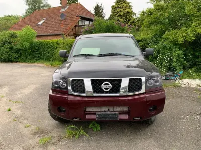 Gebraucht Nissan Titan 305 PS (224 kW) 2007 Rot Pickup