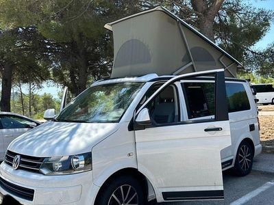 Gebraucht VW California Comfortline 140 PS (102 kW) 2014 Weiß Van