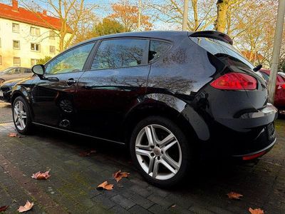 Gebraucht Seat Leon Stylance 125 PS (91 kW) 2010 Schwarz Limousine