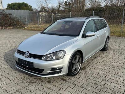 Silber Gebraucht 2015 VW Golf VII Comfortline Kombi | 7.500 € (Guter Preis)