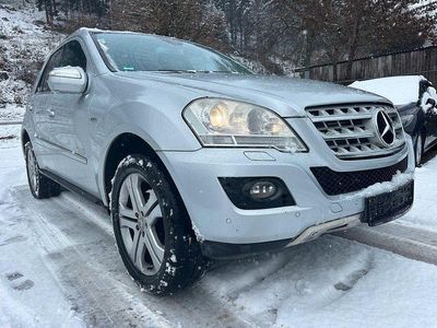 Silber Gebraucht 2010 Mercedes ML350 SUV | 8.299 € (Superpreis)