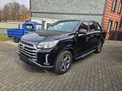 Gebraucht Ssangyong (KGM) Musso Sapphire 203 PS (149 kW) 2022 Spaceblack metallic Pickup