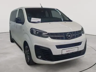 Gebraucht Opel Zafira Life 177 PS (130 kW) 2022 Jade weiss Van / Kleinbus