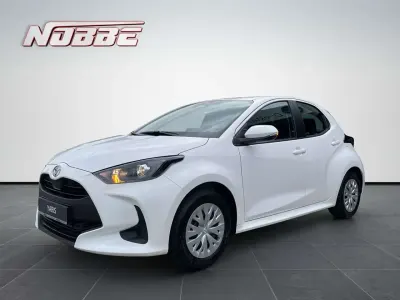 Neu Toyota Yaris Hybrid Business Edition 116 PS (85 kW) 2026 Schneeweiß Kleinwagen