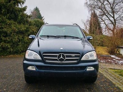 Brugt Mercedes ML400 250 HK (183 kW) 2003 Blå SUV