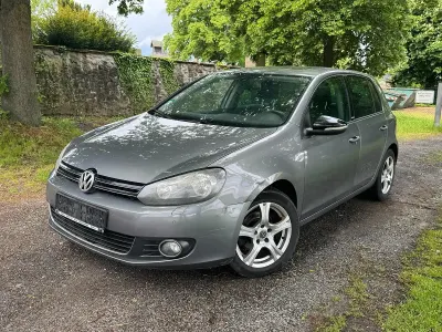 Używany VW Golf VI Style 105 KM (77 kW) 2011 Szary Hatchback