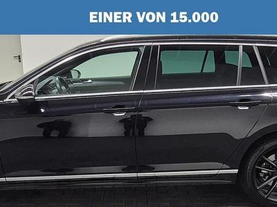 Metallic Gebraucht 2020 VW Passat R-line Kombi | 32.900 € (Teuer)