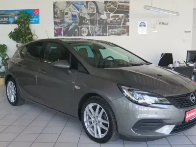 Gebraucht Opel Astra GS Line 105 PS (77 kW) 2020 Grau Limousine