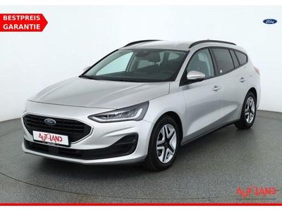 Używany Ford Focus 120 KM (88 kW) 2022 Srebrny Kombi