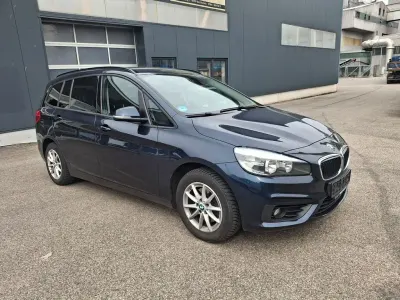 Gebraucht BMW 218 Gran Tourer Advantage 136 PS (100 kW) 2016 Blau Van / Kleinbus