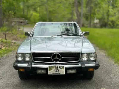 Gebraucht Mercedes SL380 204 PS (150 kW) 1984 Blau Cabrio