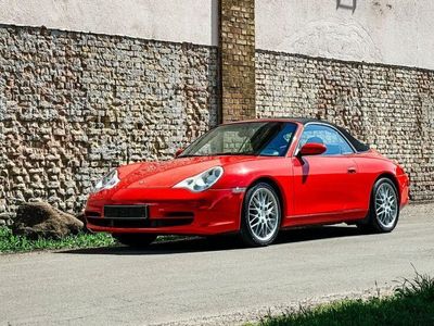 Porsche 911 Carrera Cabriolet