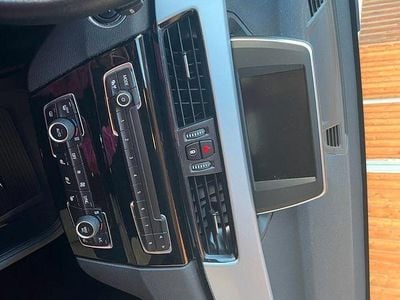 Gebraucht BMW X1 Sport Line 140 PS (102 kW) 2017 Weiß SUV