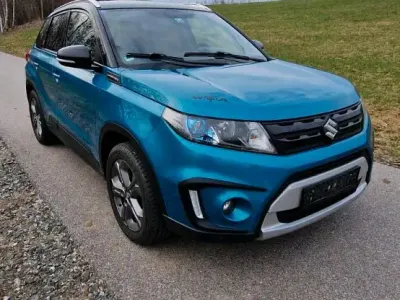 Begagnad Suzuki Vitara 120 HK (88 kW) 2016 Blå SUV