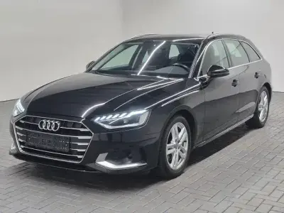 Gebraucht Audi A4 Comfort 204 PS (150 kW) 2021 Mythosschwarzmet. (metallic) Kombi