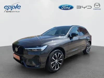 Gebraucht Volvo XC60 Plus 250 PS (183 kW) 2023 Platinum grey metallic SUV