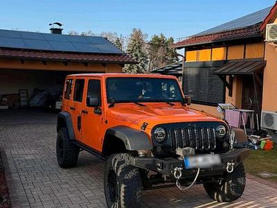 Begagnad Jeep Wrangler 284 HK (208 kW) 2013 Orange SUV