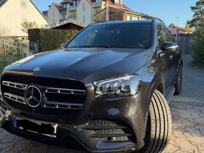 Second-hand Mercedes GLS450 381 CP (280 kW) 2023 Negru SUV