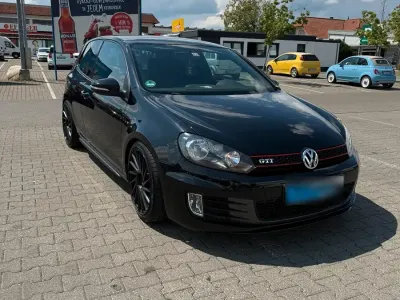 Gebraucht VW Golf VI GTI 211 PS (155 kW) 2010 Schwarz Limousine