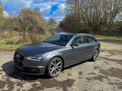 Gebraucht Audi A4 Ambition 190 PS (139 kW) 2015 Grau Kombi
