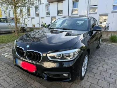 Usata BMW 120 Advantage 184 CV (135 kW) 2018 Nero Utilitaria