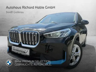 Gebraucht BMW iX1 Performance 200 kW (272 PS) 2023 Schwarz SUV