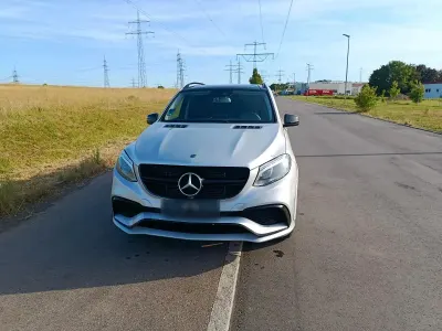 Gebraucht Mercedes GLE250 204 PS (150 kW) 2018 Silber SUV