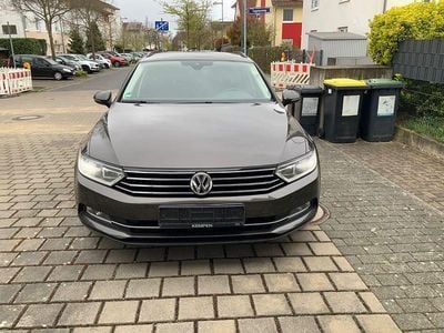 Gebraucht VW Passat 150 PS (110 kW) 2015 Braun Kombi