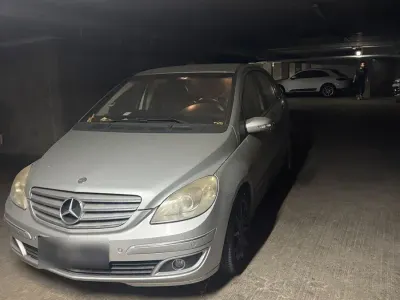 Gebraucht Mercedes B200 193 PS (141 kW) 2005 Grau Van / Kleinbus