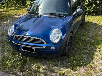 Gebraucht Mini Cooper 90 PS (66 kW) 2002 Blau Kleinwagen