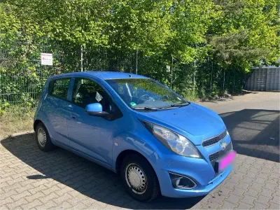 Usado Chevrolet Spark 68 HP (50 kW) 2013 Azul Citadino