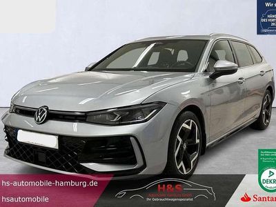 Gebraucht VW Passat R-line 193 PS (141 kW) 2024 Oyster silver Kombi