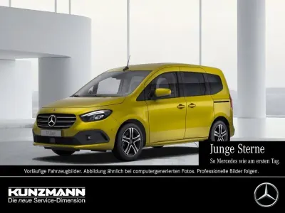 Gebraucht Mercedes T180 Progressive 116 PS (85 kW) 2026 Gelb Van / Kleinbus