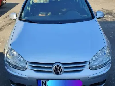 Używany VW Golf V Edition 80 KM (58 kW) 2008 Srebrny Hatchback