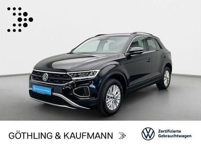 Second-hand VW T-Roc Life 116 CP (85 kW) 2025 Negru SUV