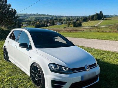Gebraucht VW Golf VII R 300 PS (220 kW) 2015 Weiß Kleinwagen