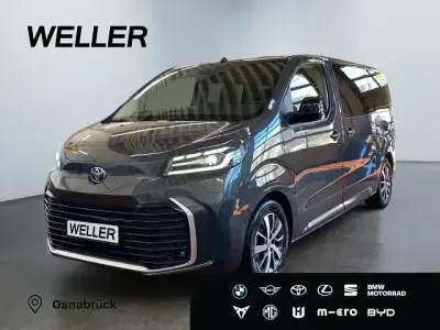 Usata Toyota Proace Verso 177 CV (130 kW) 2025 Grigio Station wagon