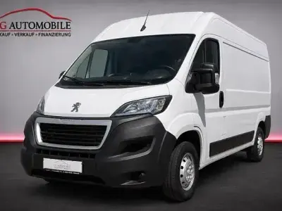 Gebraucht Peugeot Boxer S 140 PS (102 kW) 2021 Weiß Van