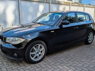 Schwarz Gebraucht 2006 BMW 116 Kleinwagen | 3.450 € (Fairer Preis)