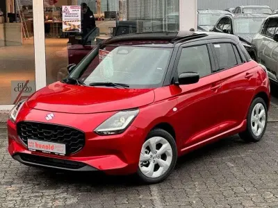 Ny Suzuki Swift Comfort 83 HK (61 kW) 2025 Rød Hatchback