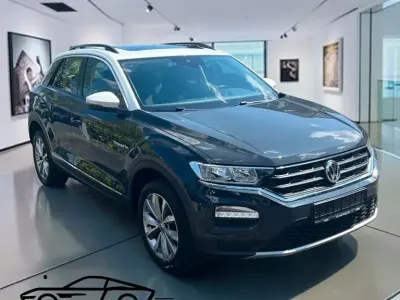 Usata VW T-Roc Style 116 CV (85 kW) 2019 Bianco SUV
