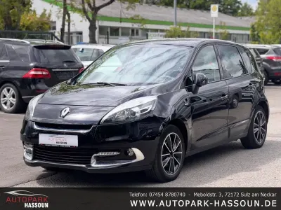 Gebraucht Renault Scénic III Bose Edition 131 PS (96 kW) 2012 Sternenschwarz Van / Kleinbus
