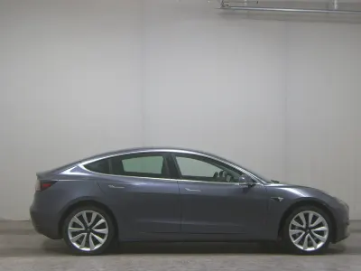 Occasion Tesla Model 3 258 kW (351 PK) 2019 Zilver Sedan