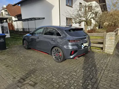 Gebraucht Kia Ceed GT GT 204 PS (150 kW) 2024 Grau Limousine