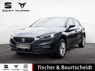 Magnetic grau Neu 2025 Seat Leon Limousine | 27.980 € (Fairer Preis)