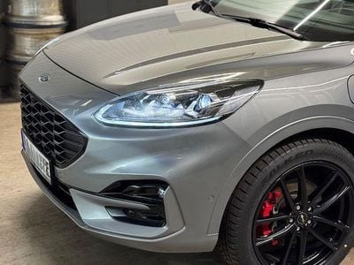 Grau Gebraucht 2020 Ford Kuga ST-Line X SUV | 22.999 € (Etwas zu teuer)