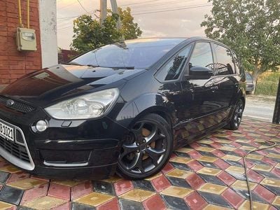 Gebraucht Ford S-MAX Titanium 175 PS (128 kW) 2008 Schwarz Van / Kleinbus