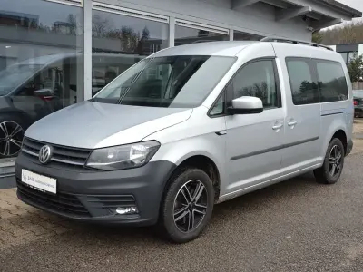 Usata VW Caddy Trendline 102 CV (75 kW) 2018 Argento Monovolume