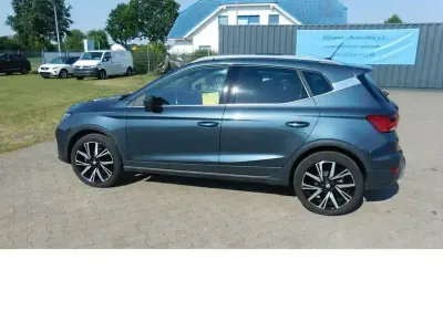 Gebraucht Seat Arona 110 PS (80 kW) 2023 Magnetictechgreymet (grau)grau SUV