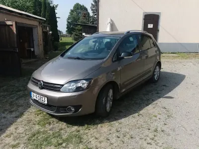 Gebraucht VW Golf Plus Cross Style 105 PS (77 kW) 2012 Braun Van / Kleinbus
